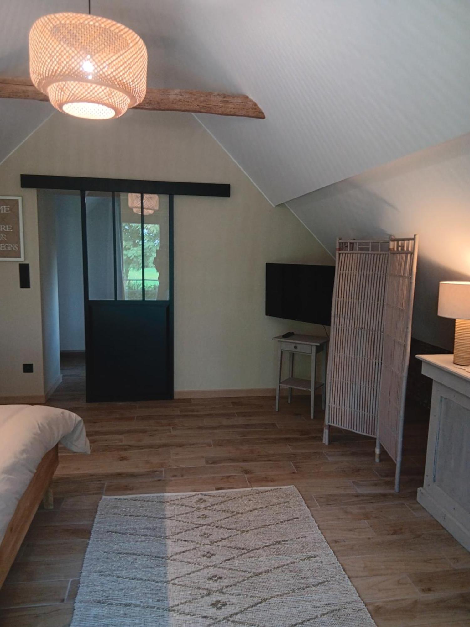 La Chambre Des Daines Бенш Экстерьер фото